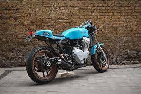 Triumph Tribute Trophy Cafe Racer Return Of The Cafe Racers