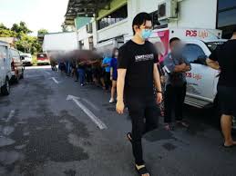 Pos laju shah alam service centre. Dr Yii Pays Visit To Poslaju Jalan Song Urges Authorities To Improve Services As Many Complain Of Long Queues