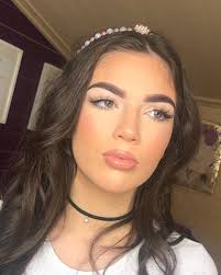 Be Glamorous Make Up Artistry and Nails