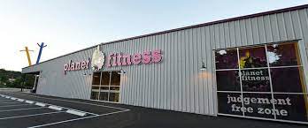 Wright Of Colliers International Facilitates Sale Of Planet Fitness Building In Manchester Nh For 42m Nerej