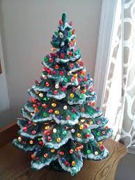 30 Most Beautiful Ceramic Christmas Trees Vintage Ceramic Christmas Tree Ceramic Christmas Tree Lights Real Christmas Tree