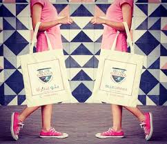 معلومات عن الاإعلان بلوقرانا للمستلزمات الرياضيه يوجد لدينا جميع الماركات الرياضيه بأسعار مميزه الاندلس قطعه ١٠ شا Paper Shopping Bag Shopping Bag Blue