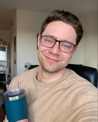 Chag Sameach! 🕊️💙 Passover is all about freedom and breaking free from  what holds us back—just like in therapy. Whether it's letting go of  self-doubt, working through anxiety, or breaking old patterns,