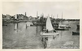 Cpsm France 85 Saint Gilles Sur Vie Le Port Bateau 85 Vendee Saint Gilles Croix De Vie 85 Ref 28856 Collection Jfm Fr Vendee Bateau Saint