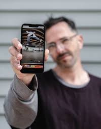 Peter Leonard balances comfort, self-expression