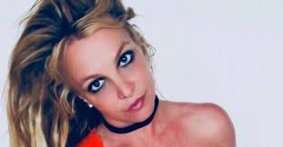 Изображение britney spears 2020 instagram. Why Does Britney Spears Have A Gap Tooth Regardless She S Beautiful