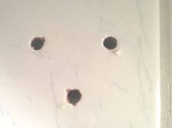 Reparatur eines loch in der fliese bagikan artikel ini. Locher In Fliesen Entfernen Oder Verschliessen