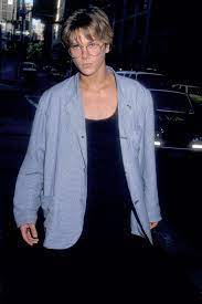 River phoenix divas σουρεαλιστική τέχνη τραγουδιστές άνθρωποι γύψος. River Phoenix In 13 Vintage Photos Vogue Paris