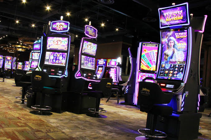 Slot Machines - Sand Hills Casino