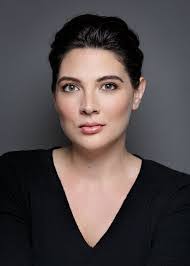 Ashley Manley's Instagram, Twitter & Facebook