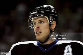 2,150 Pete Richards Photos & High Res Pictures