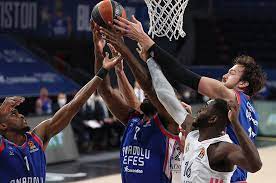 Kötü başlangıcın ardından mola alan anadolu efes, sertaç şanlı ve larkin'in basketleriyle. Cnp 4fqpcf0eqm