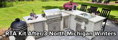 For most homeowners, outdoor kitchen provides outdoor experience more unique and although the cost is quite expensive, the benefits of prefab outdoor kitchen grill islands. Outdoor Kitchen Kits 5 Need To Know Facts Before You Buy