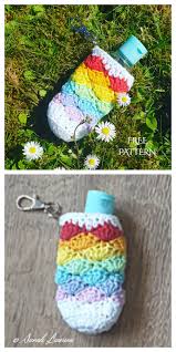 I use it for note paper, pen and hand sanitizer and a emergency window break/seat belt tool Hand Sanitizer Holder Free Crochet Patterns Diy Magazine