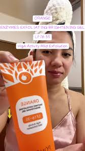 Sunisa Orange Exfoliating Whitening Gel