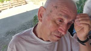 Esta semana, promovemos o convívio entre pares, procurando que respondessem  a algumas perguntas uns sobre os outros, assinalando assim o dia da  amizade.