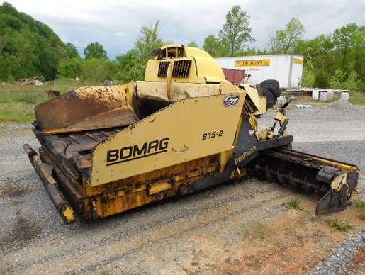 BOMAG 815-2 Asphalt Paver