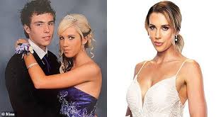 On february 18, the los angeles county coroner's office released a report declaring the cause of death a homicide. Embarrassing Yearbook Photos Emerge Of This Year S Married At First Sight Participants Daily Mail Online