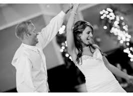 Последние твиты от dj leipzig (@dj_leipzig). Hochzeits Dj Und Hochzeitssanger In Leipzig Finden Hochzeit 2021 2022