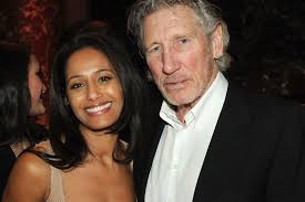 , en hebreo, רולא ג'בריל‎: Roger Waters And Rula Jebreal Call It Quits Page Six