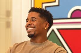 Chris Lyons's Instagram, Twitter & Facebook