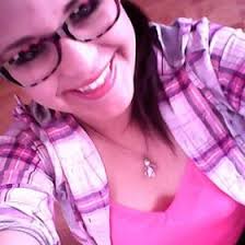 Esme Castro (castroperezesmeralda)