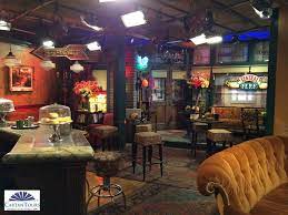 Central Perk From Friends On The Warner Bros Studio Vip Tour Www Cartantours Com Friends Apartment Central Perk Friends Central Perk