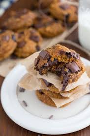 Flourless Healthy Pumpkin Chocolate Chip Cookies Canned Pumpkin Recipes Pumpkin Cookies Healthy Pumpkin Recipes Easy