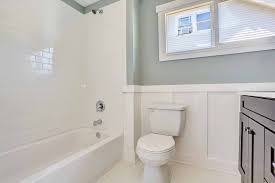 I have a puke brown bathtub and tan/peach tiles in my bathroom. Tile Refinishing In Nashville Tn Refinish Ceramic Tile