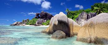 The seychelles' 115 granite and coral islands extend from between 4 and 10 degrees south of the equator and lie between 480km and 1,600km from the east coast of africa in the western indian ocean. Seychelles The Postcard Destination