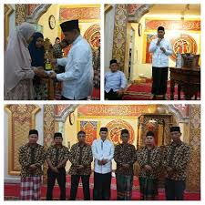 We did not find results for: Mengenal Sosok Indra Gunawan Ustad Yurnalis Kita Beruntung Punya Beliau