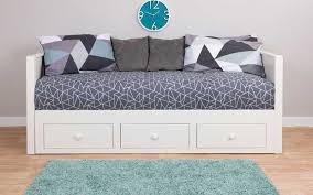 Day beds are perfect for a home office, a library, or a kid's room with plenty of space to sprawl out and play. Best Day Bed For 2021 Lightsleeper