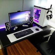 We tested top games so that you can pick one for you and your friends. Best Trending Gaming Setup Ideas House Garden Diy Gaming Desk Setup Video Game Rooms Best Gaming Setup