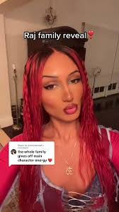 Randy Rhea's Instagram, Twitter & Facebook