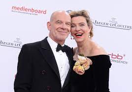 Hans (29) and franz (21). Margarita Broich Privat Tatort Star Geniesst Neue Liebe Nach Trennung News De