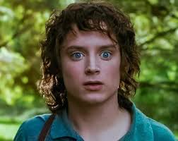 🚨 ATENCIÓN COLOMBIA 🇨🇴🇨🇴🇨🇴 (Elijah Wood en Comic Con Colombia)  Elijah Wood, más conocido por su actuación como Frodo Bolsón en 'El Señor  de los Anillos' por primera vez en la #ComicConColombia