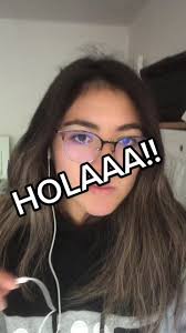 Hello soy Ara una estudiante que vive en el pais de croissqnt y del 🧀  #parati #francia