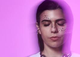 La cantautrice e producer Sarafine dal vivo ad Aosta il prossimo 25 luglio 