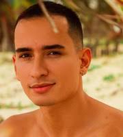 Pão de Queijo Recheado com carne defumada