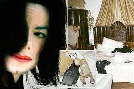 A rare look at a part of neverland you neverland ranch has six bedrooms, pool, tennis court, several barns, corrals, a movie theater and. Michael Jackson S Bedroom Scattered With Drugs Post Its And Dolls When He Died Mirror Online