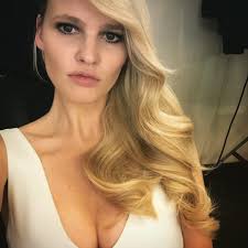 Lara's dress at their 2010. Lara Stone Facebook