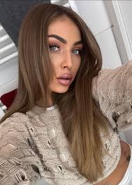 Hello 👋 I am Cassandra I am single and searching for a man that I can  spend the rest of my life with