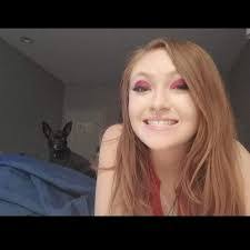 Vickie Albin's Instagram, Twitter & Facebook