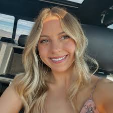 Audrey Blackburn's Instagram, Twitter & Facebook