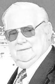 Gregory Munch's Instagram, Twitter & Facebook