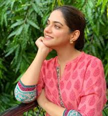 Most Talented Youngest Pakistani Actresses Reviewit Pk She was conceived on 9th may 1990 in karachi, pakistan and still resides there. most talented youngest pakistani