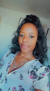 51 and looking for that right Queen. Age is not much of an issue