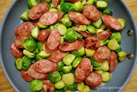 Sam's choice all natural smoked chicken apple sausage combines juicy chicken with sweet apples and makes for a marvelously flavorful sausage. Gourmet Girl Cooks Chicken Apple Sausage Sprouts