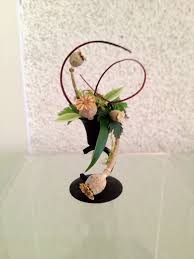 Pin By Linda Lang On Fiower Arranging Floral Art Design Flower Arrangements Spring Flower Arrangements