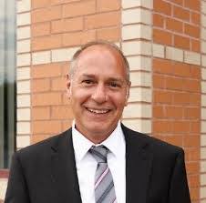 Rebekah Waters's Instagram, Twitter & Facebook